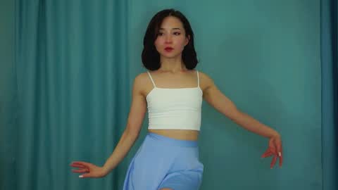 Snapshot of coventinaashfield chatting on 03.11.25 Yui online show from 03.11.25