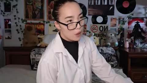 Snapshot of coventinahazleton chatting on 11.07.25 Yuna online show from 11.07.25