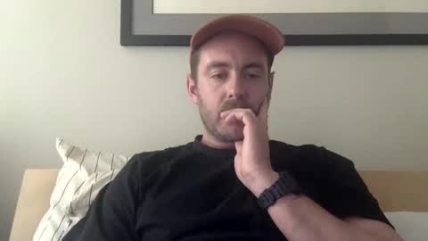 Snapshot of coverthe3arth chatting on 04.03.26 coverthe3arth online show from 04.03.26