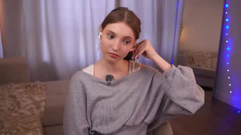 Lina online show from 03.12.26