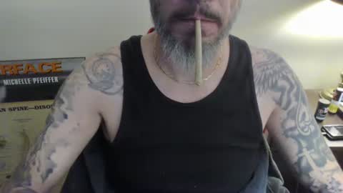 Snapshot of cpl_inlove chatting on 12.23.24 cpl_inlove online show from 12.23.24