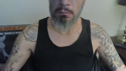 Snapshot of cpl_inlove chatting on 10.18.25 cpl_inlove online show from 10.18.25