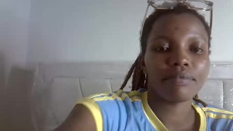 Snapshot of craizybitch chatting on 03.09.25 craizybitch online show from 03.09.25