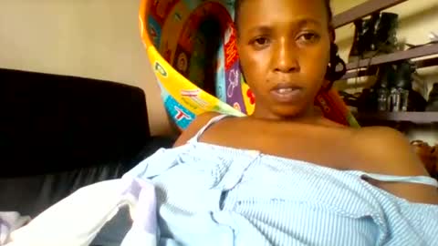 Snapshot of crammy_freaky chatting on 11.01.25 crammy_freaky online show from 11.01.25