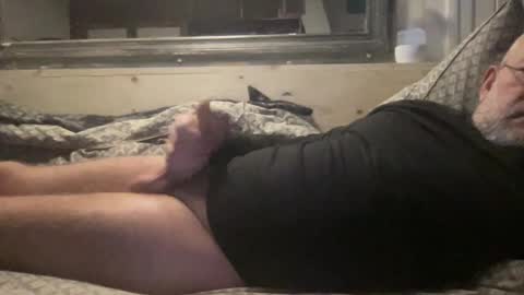 Snapshot of crapaud75018 chatting on 01.05.25 crapaud75018 online show from 01.05.25