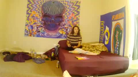 Snapshot of craveitoften chatting on 12.15.25 craveitoften online show from 12.15.25