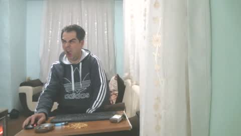 crazy____boy09 online show from 12.29.24