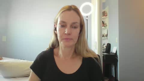 Anny online show from 03.20.26