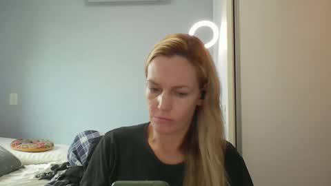 Anny online show from 04.09.26