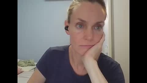 Anny online show from 04.30.26