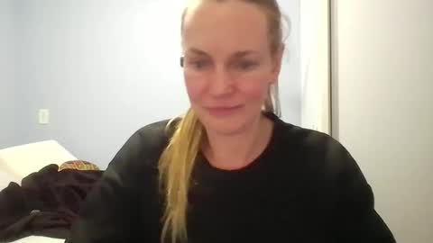 Anny online show from 06.08.26
