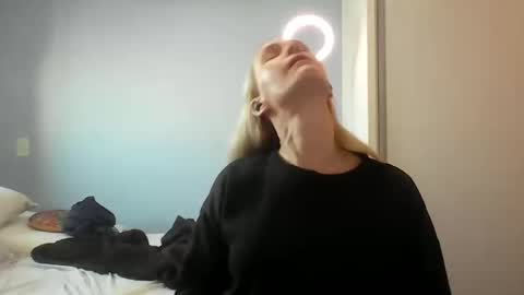 Anny online show from 06.10.26