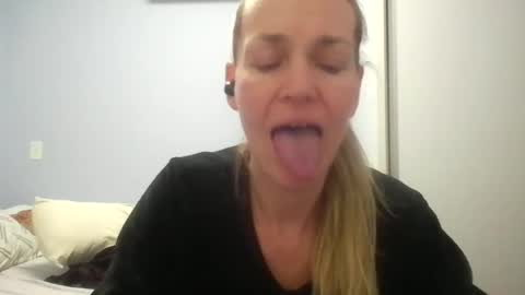 Anny online show from 06.23.26