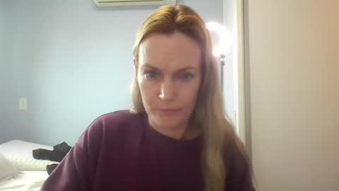 Anny online show from 07.15.26