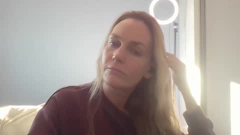 Anny online show from 07.28.26