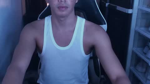 Snapshot of crazyasiancum chatting on 02.03.25 Zion online show from 02.03.25