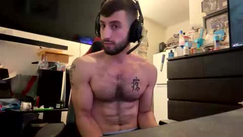 crazydill28 online show from 11.27.25