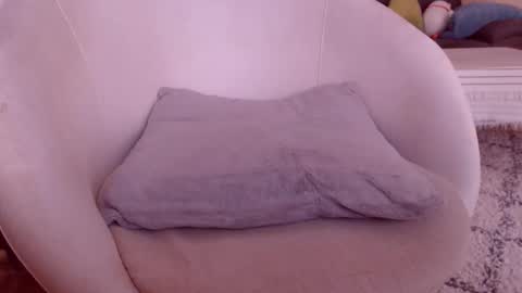 Snapshot of crazydollelf chatting on 10.15.25 Camille online show from 10.15.25