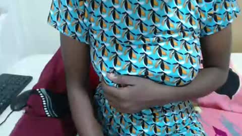 Snapshot of crazyebonie chatting on 10.15.25 Ebonie online show from 10.15.25