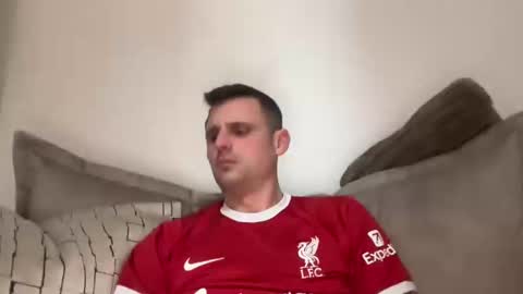 Nicky online show from 02.12.25