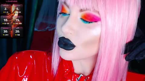 Roxy online show from 01.11.25