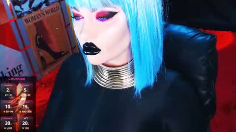 Snapshot of crazypinkyball chatting on 06.21.26 Roxy online show from 06.21.26