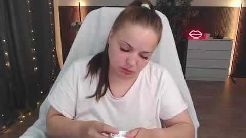 Crazyy Girl  online show from 06.29.26