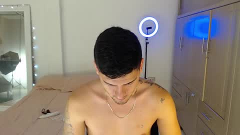 Snapshot of crazyybull chatting on 09.22.25 Bull online show from 09.22.25