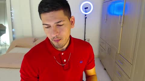 Snapshot of crazyybull chatting on 09.24.25 Bull online show from 09.24.25