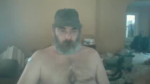 Snapshot of cre9876 chatting on 01.22.25 alway horny online show from 01.22.25