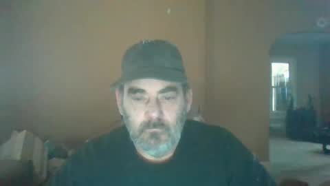 Snapshot of cre9876 chatting on 03.04.25 alway horny online show from 03.04.25