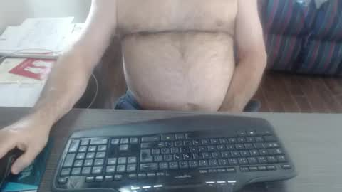 Creamormilk online show from 11.19.25