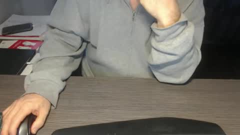 Creamormilk online show from 11.23.25