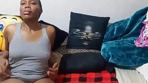 creamyhub online show from 12.18.25