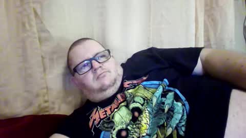 Snapshot of creeeping_death chatting on 02.12.26 The hopeless romantic online show from 02.12.26