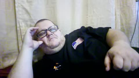 Snapshot of creeeping_death chatting on 03.09.26 The hopeless romantic online show from 03.09.26