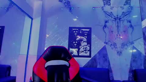 crhistofer_ online show from 07.11.26