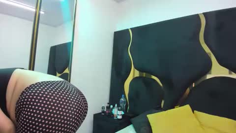 Criistaal   online show from 03.07.26