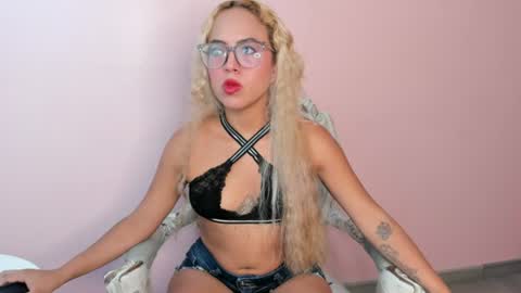 CristyBloom  online show from 06.11.26