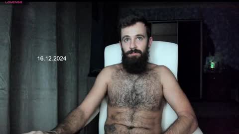 Snapshot of crissstud chatting on 12.19.24 Criss online show from 12.19.24