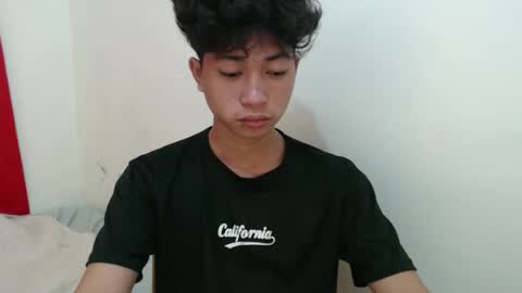 Snapshot of cristal1xox chatting on 10.13.25 cristal1xox online show from 10.13.25