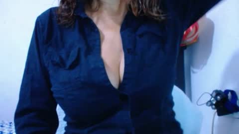 cristal_collins1 online show from 02.20.25