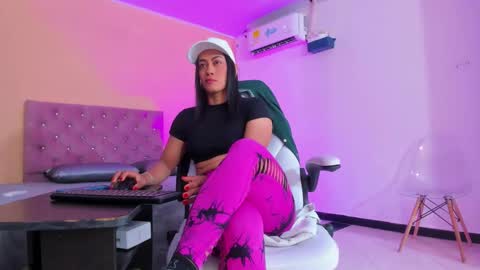 Cristal online show from 10.12.25