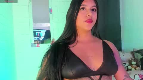 Snapshot of cristal_dark_ chatting on 03.06.26 Cris online show from 03.06.26