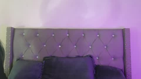  Alejandra from Wednesday to Saturday from 1000 pm to 400 am Colombian hour online show from 05.09.26
