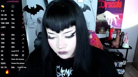 Snapshot of cristal_kosh chatting on 02.20.26 Cris online show from 02.20.26