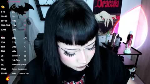 Snapshot of cristal_kosh chatting on 03.10.26 Cris online show from 03.10.26