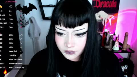 Cris online show from 06.17.26