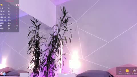 Snapshot of cristal_princess_ chatting on 12.15.24 Cristal online show from 12.15.24