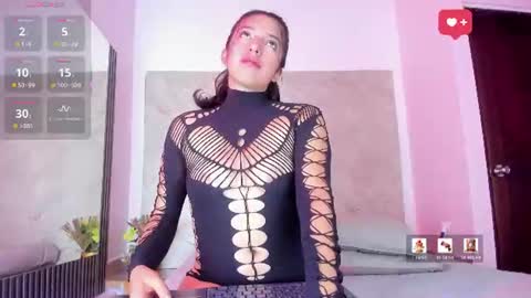 Snapshot of cristal_quintero chatting on 06.20.26 Cristal online show from 06.20.26
